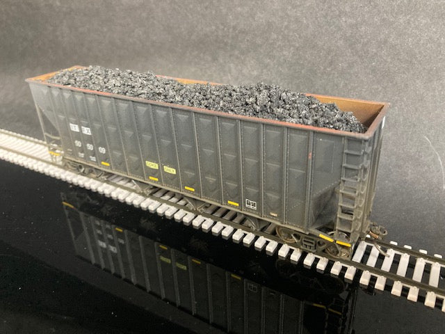 HO Scale 4 Bay HighSide Hopper with Coke