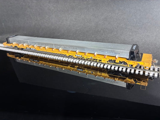 WalthersProto HO Scale 110 Ton Flatcar with New Aluminum Ingots