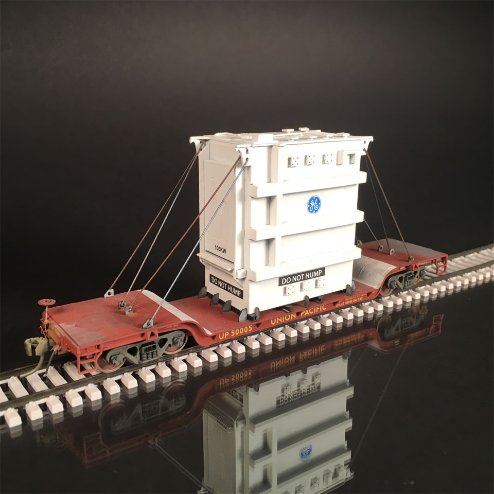 Walthers HO center depressed with electrical transformer Protoloads